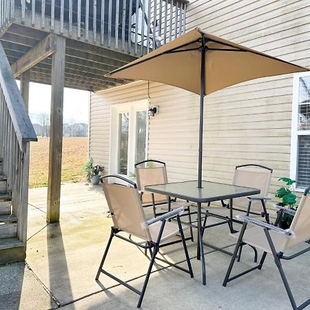 Ferienwohnung Cute 2-Brm Walkout Apt With Pool Table And Theater Lexington Exterior foto