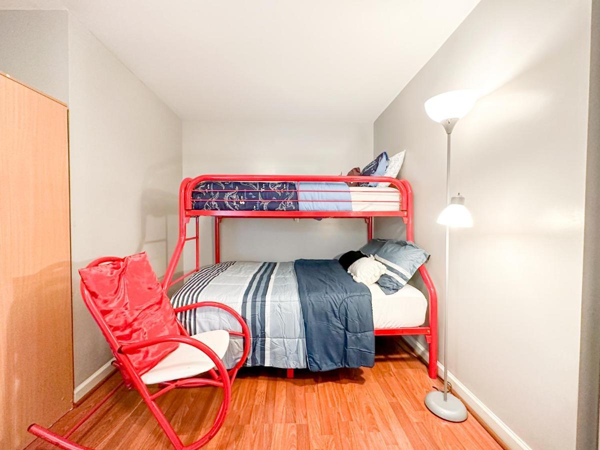 Ferienwohnung Cute 2-Brm Walkout Apt With Pool Table And Theater Lexington Exterior foto