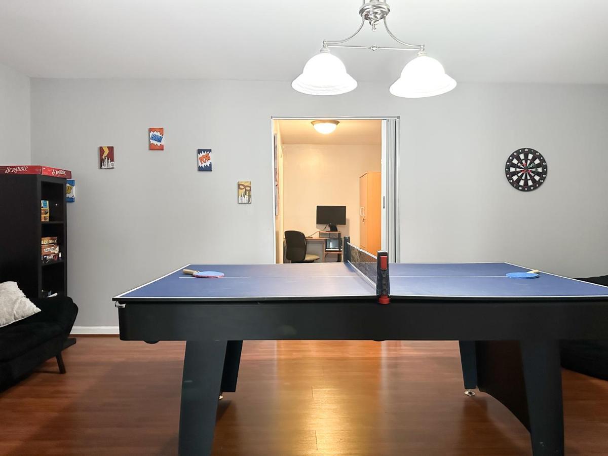 Ferienwohnung Cute 2-Brm Walkout Apt With Pool Table And Theater Lexington Exterior foto